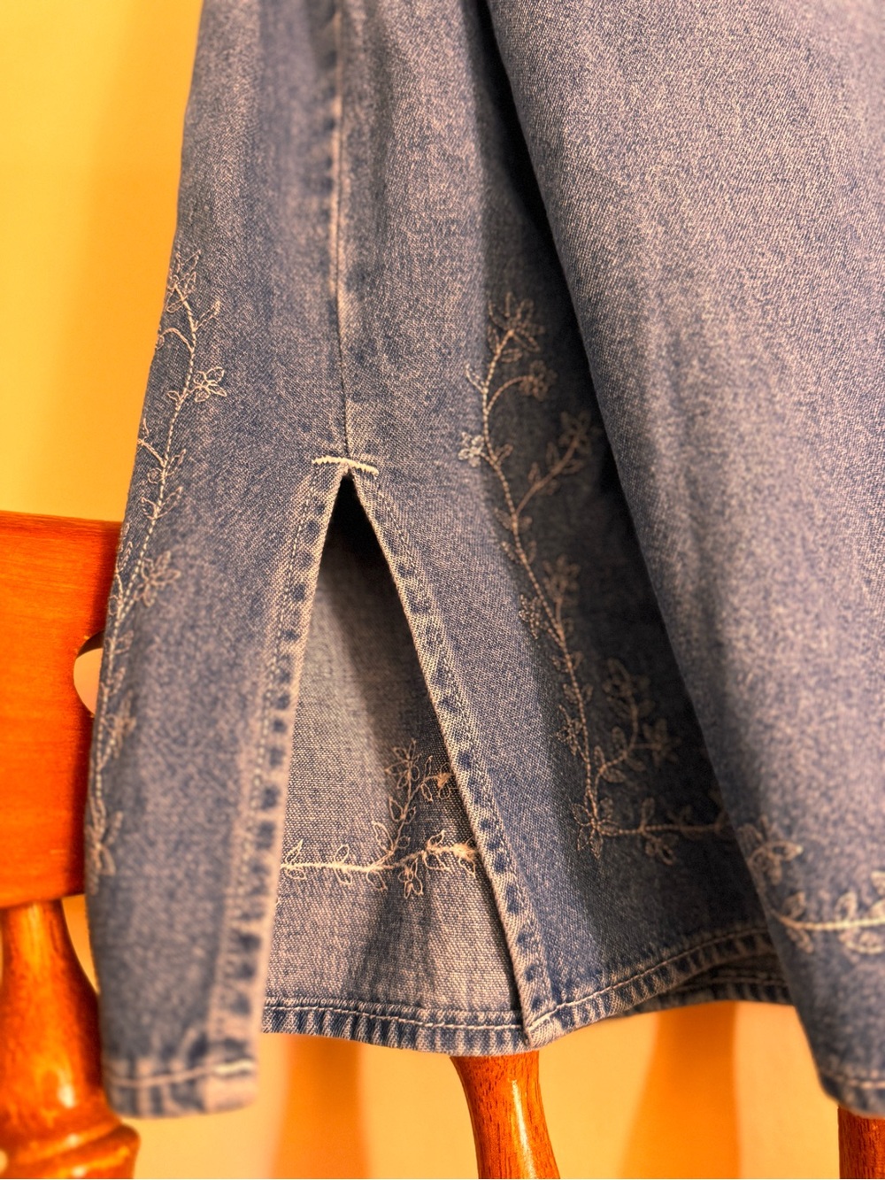 Tailor B. Moss Light Blue Denim Dress - Picture 2 of 7